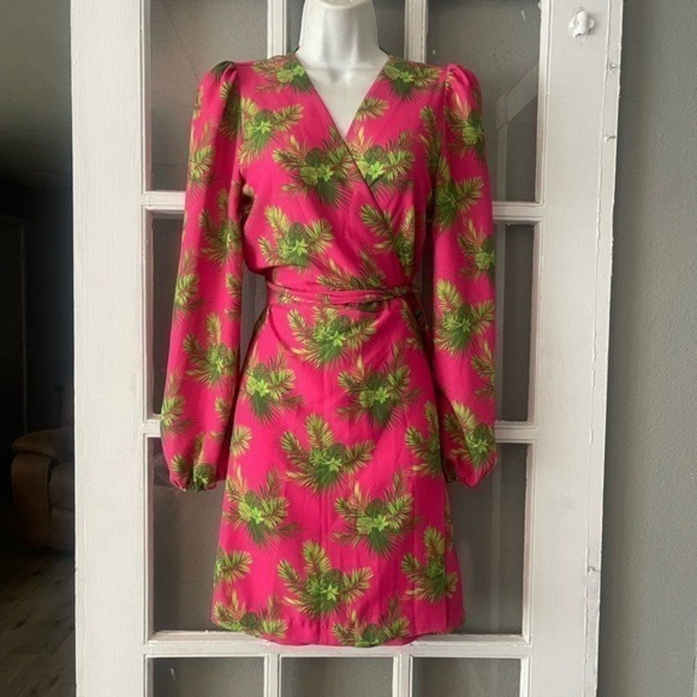 Lang & Lu Wrap Pink Floral Long Sleeve Dress